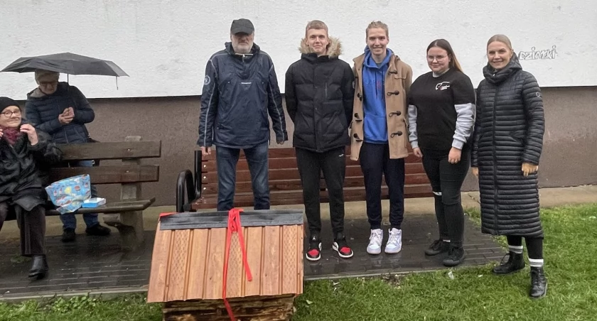 Zdjęcie: Szkolny Klub Wolontariatu „Silni razem” z ZS1