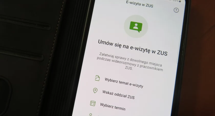 Zdjęcie: E-wizyta w ZUS