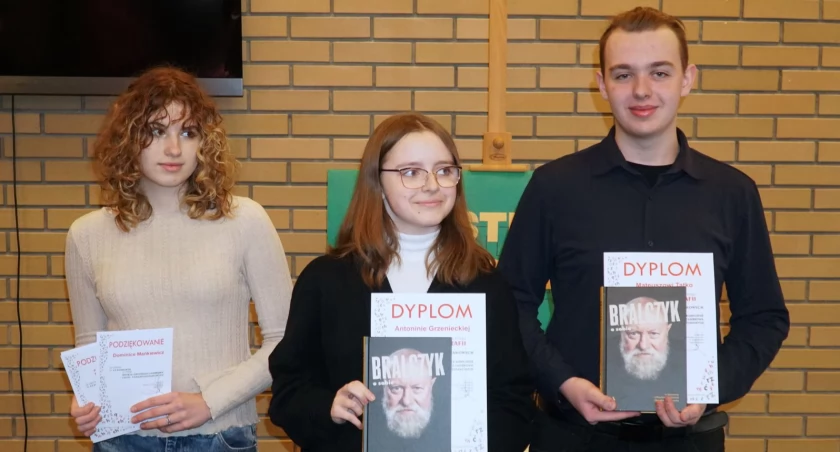 Zdjęcie: Mistrz Ortografii Szkół Ponadpodstawowych
