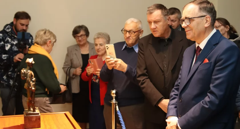Zdjęcie: wystawa Jeden zabytek w RIH