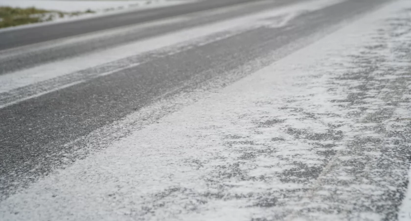 meteo, ostrzega przed oblodzeniami - zdjęcie, fotografia