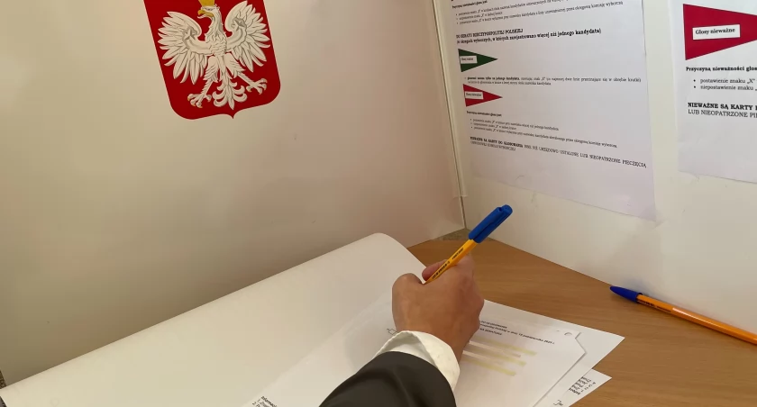 wybory samorządowe, Można jeszcze zgłaszać kandydatów Wójta Gminy Zambrów - zdjęcie, fotografia