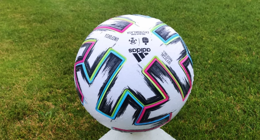 piłka nożna futsal, Olimpia Zambrów wygrywa Concordią Elbląg! - zdjęcie, fotografia