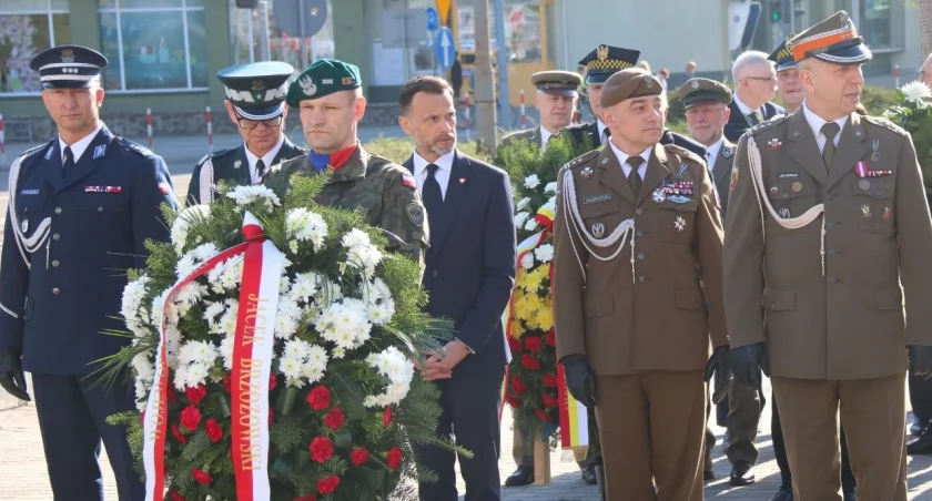Zdjęcie: upamiętnienie rocznicy katastrofy smoleńskiej w 1PBOT