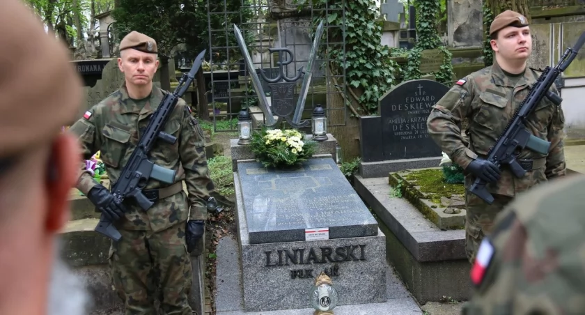wydarzenia, Podlascy terytorialsi oddali hołd patronowi rocznicę śmierci - zdjęcie, fotografia