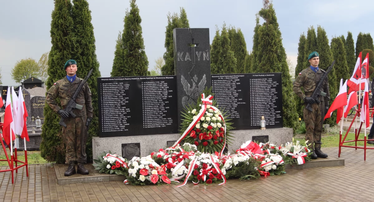 zdjęcie: obchody 84. rocznicy zbrodni katyńskiej w Zambrowie