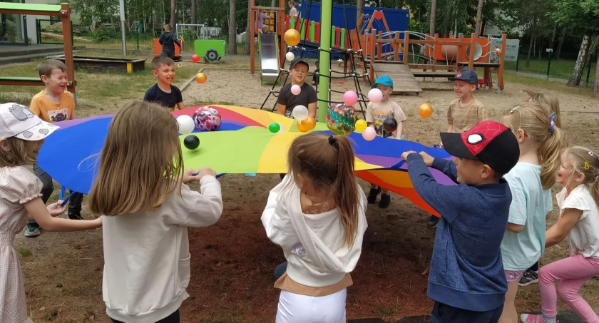zdjęcie: Dzień Dziecka w Gminnym Przedszkolu w Szumowie