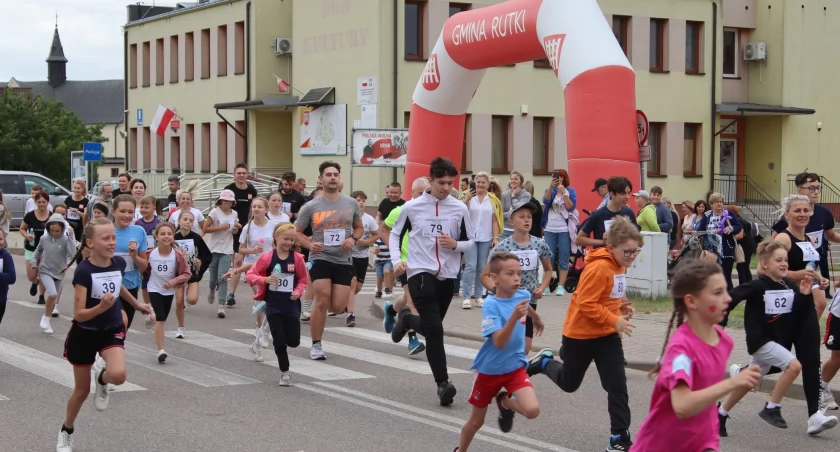 zdjęcie: Bieg Gminny w Rutkach-Kossakach
