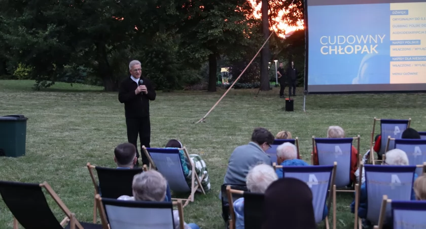 zdjęcie: Kino pod gwiazdami w Trójcy