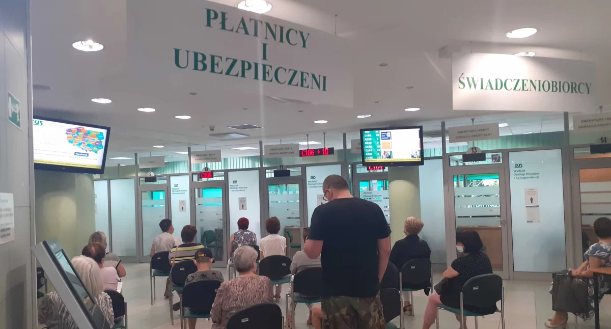  biznes i praca, Wnioski wakacje składkowe można składać listopada - zdjęcie, fotografia