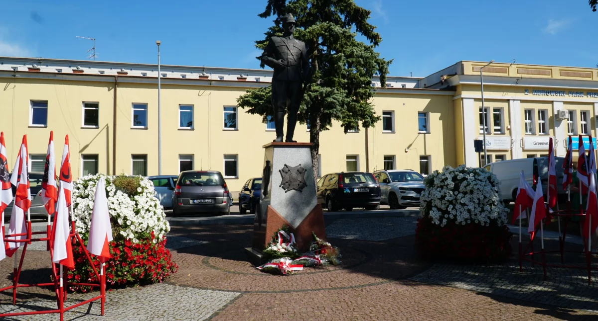 zdjęcie: Święto Wojska Polskiego w Zambrowie