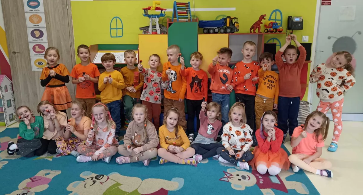 edukacja, Październik Miejskim Przedszkolu w Zambrowie [FOTO] - zdjęcie, fotografia