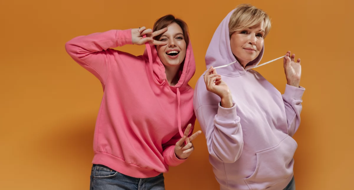 artykuł partnera, Markowe bluzy damskie produkty wymagających klientów - zdjęcie, fotografia