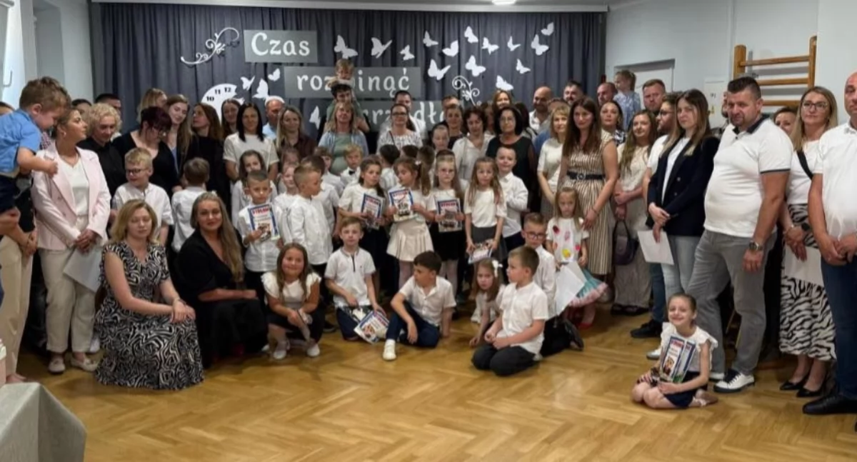 edukacja, Uroczyste pożegnanie latków Akademii Malucha [FOTO] - zdjęcie, fotografia