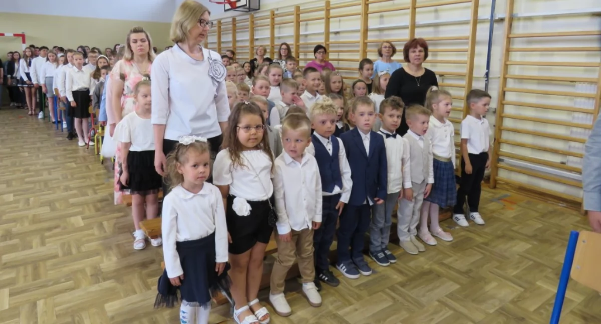 zdjęcie: SP w Kołakach Kościelnych