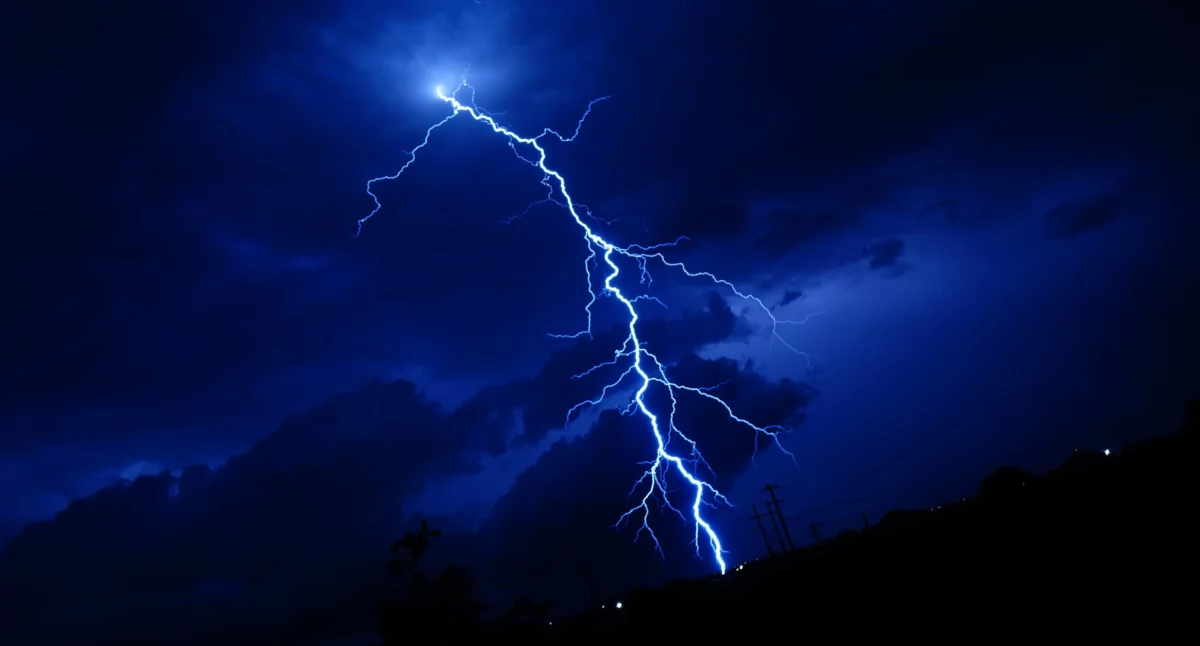 meteo, Synoptycy zapowiadają silny deszcz burzami - zdjęcie, fotografia