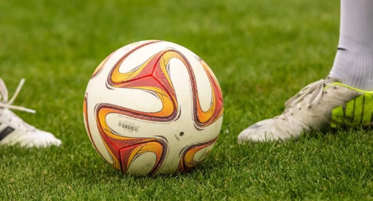 piłka nożna futsal, Olimpia Zambrów wygrywa drużyną Białystok - zdjęcie, fotografia