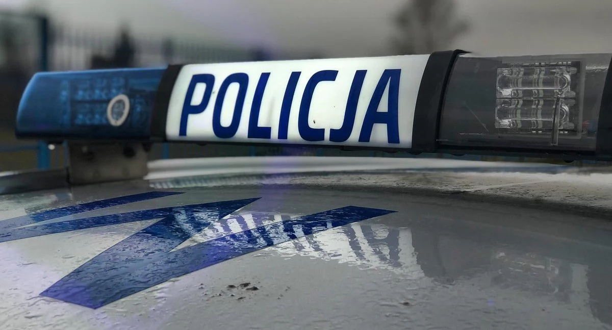 policja, Niezapięte okazały początkiem problemów latka - zdjęcie, fotografia