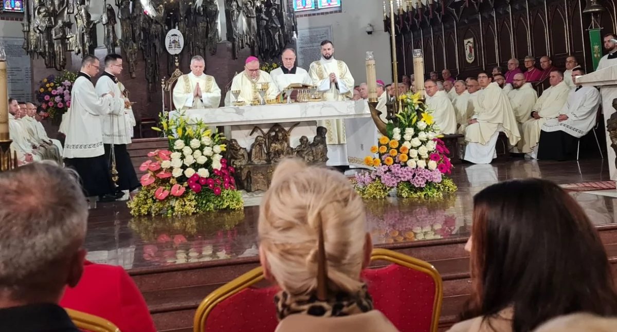 Jubileusz 100-lecia Diecezji Łomżyńskiej [FOTO]