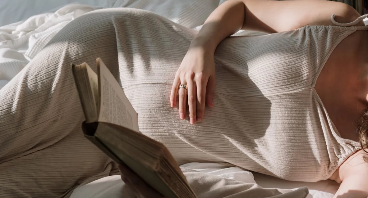 Jak zapewnić sobie komfortowy sen w czasie ciąży?