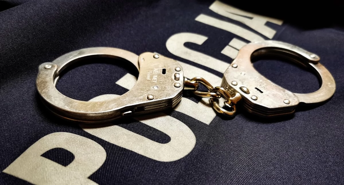 Dwaj poszukiwani zatrzymani przez zambrowskich żabolów