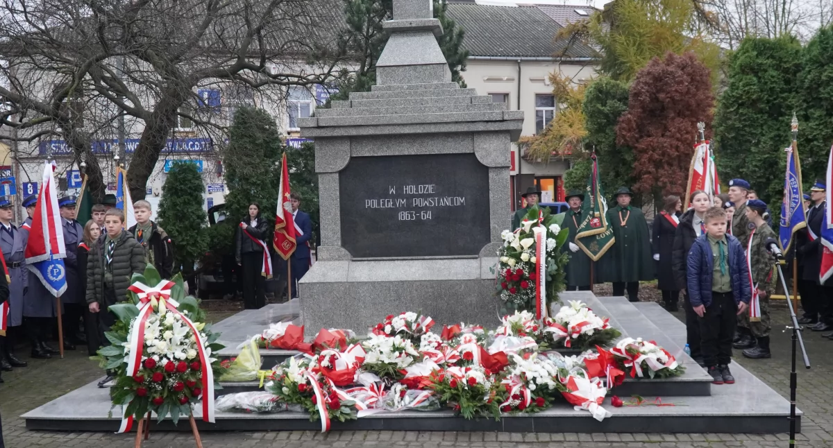 zdjęcie: obchody 107. rocznicy odzyskania przez Polskę niepodległości