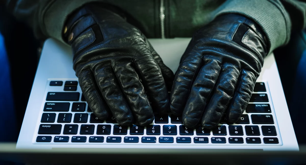 UWAGA! Oszuści podają się pracowników ZUS-u!