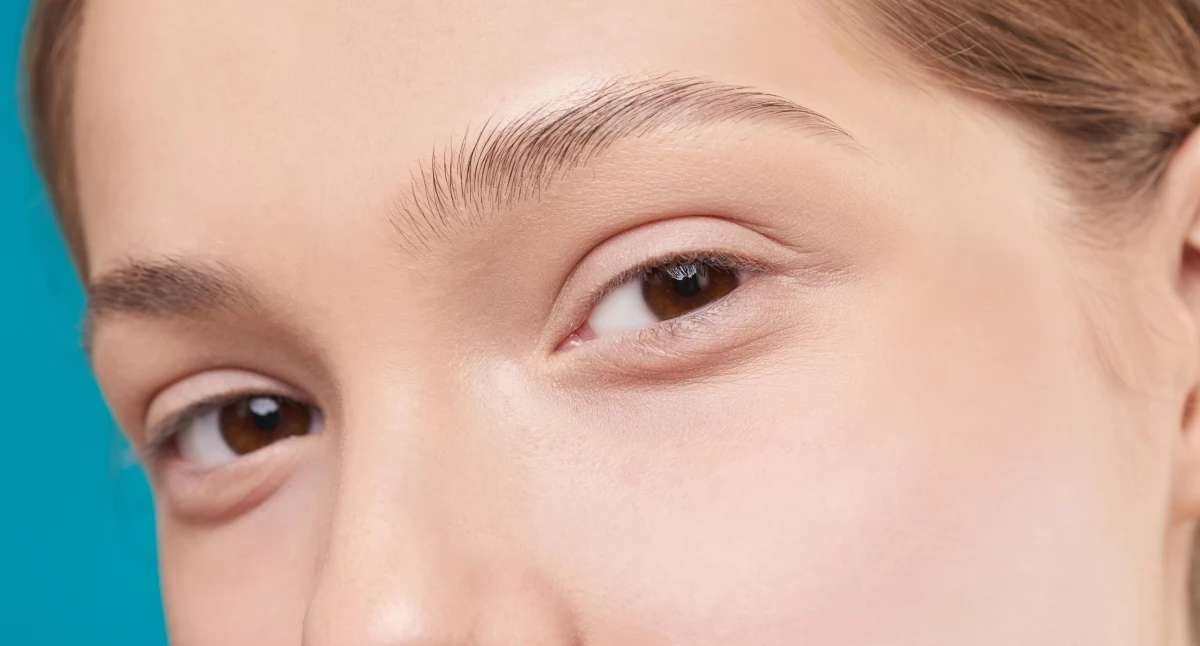 Nowoczesne podejście do pielęgnacji skóry i włosów u młodych osób – co naprawdę działa?