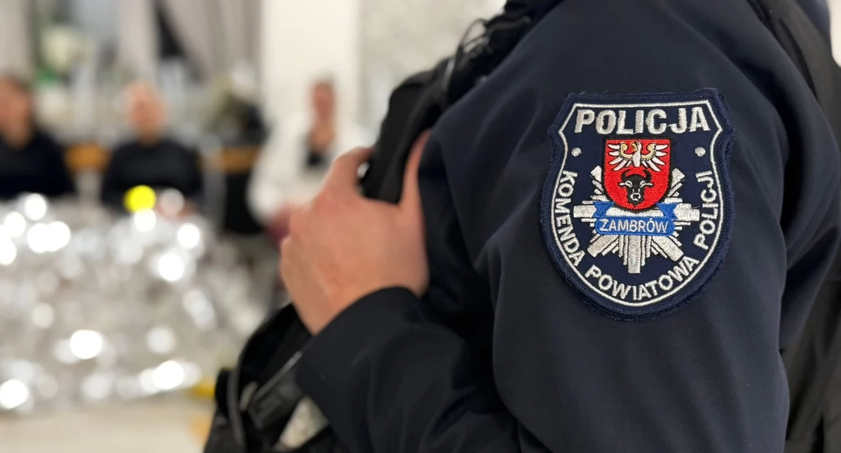 Policyjny instruktor prowadził warsztaty samoobrony dla kobiet