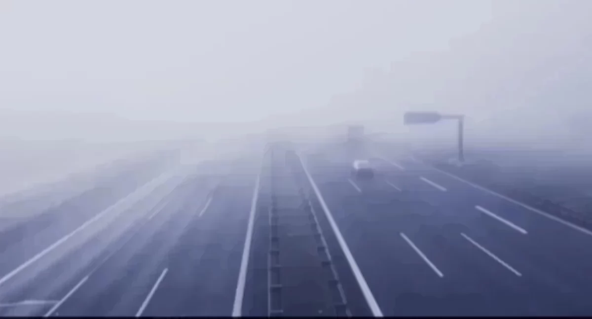 Synoptycy IMGW ostrzegają przed gęstymi mgłami
