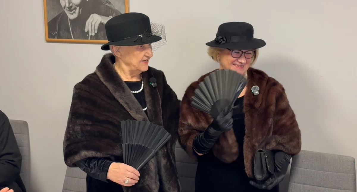 zdjęcie: od lewej Teresa Szumowska, dr Maria Tocka