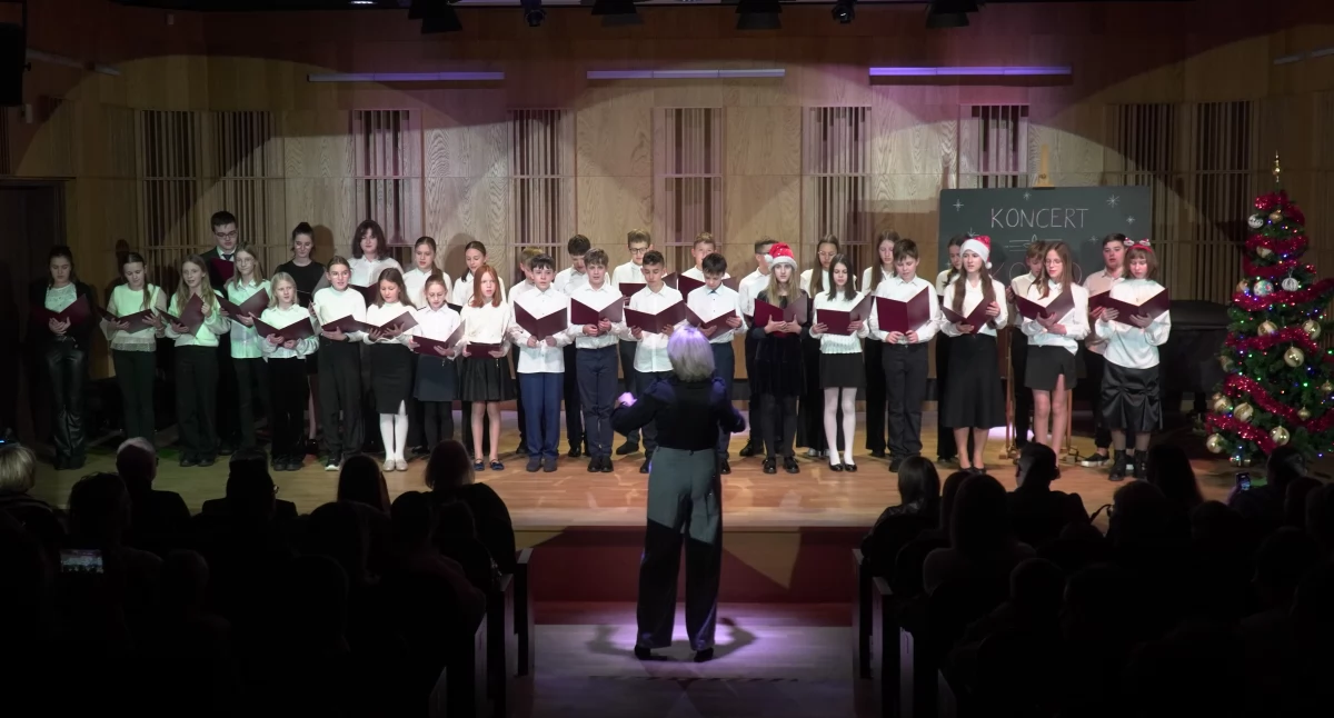 zdjęcie: Koncert kolęd w Państwowej Szkole Muzycznej w Zambrowie