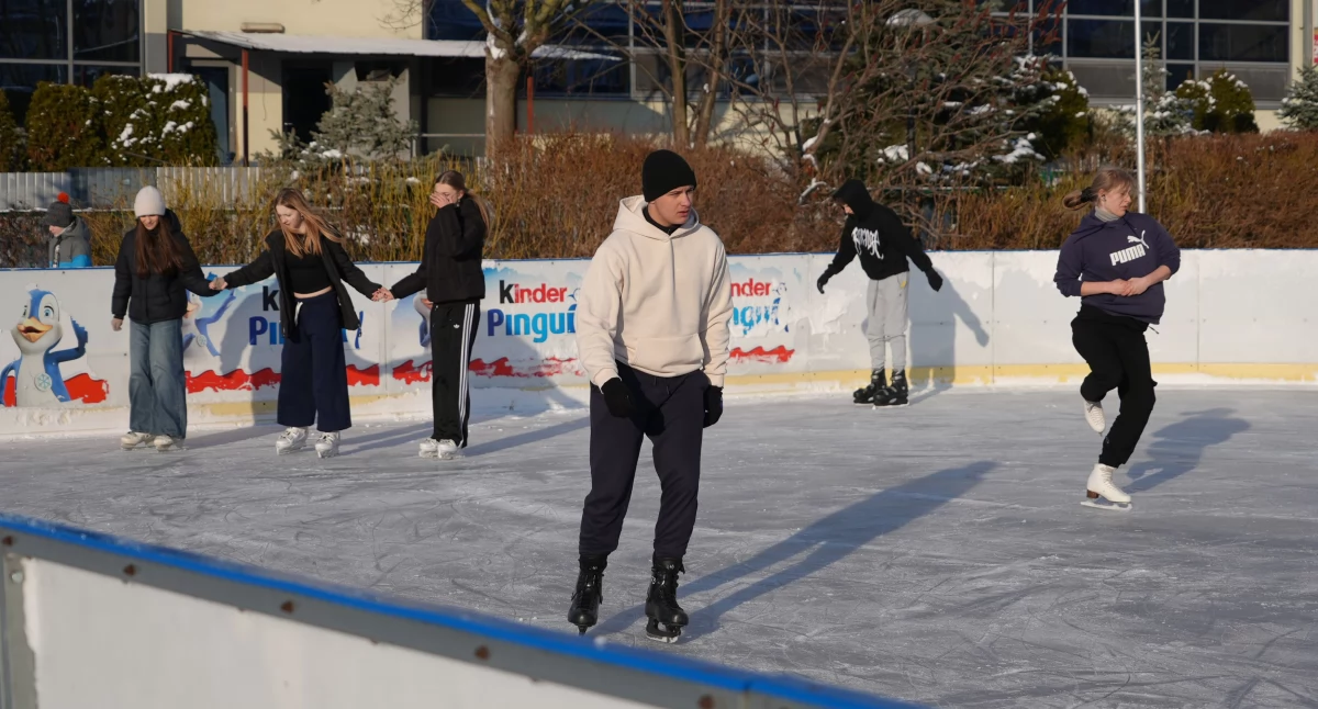 zdjęcie: lodowisko w Zambrowie