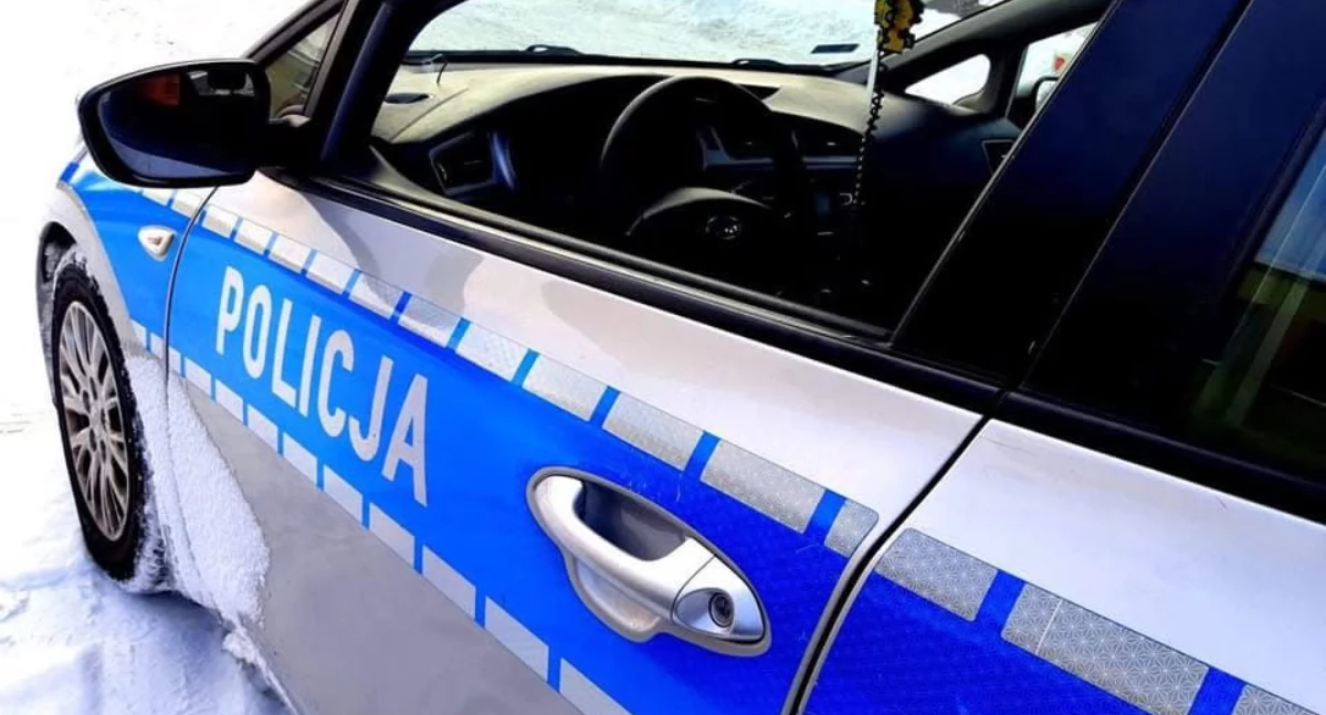 policja, bezpieczeństwa zdradziły kierowców Jedna była alkoholu drugi miał uprawnień - zdjęcie, fotografia