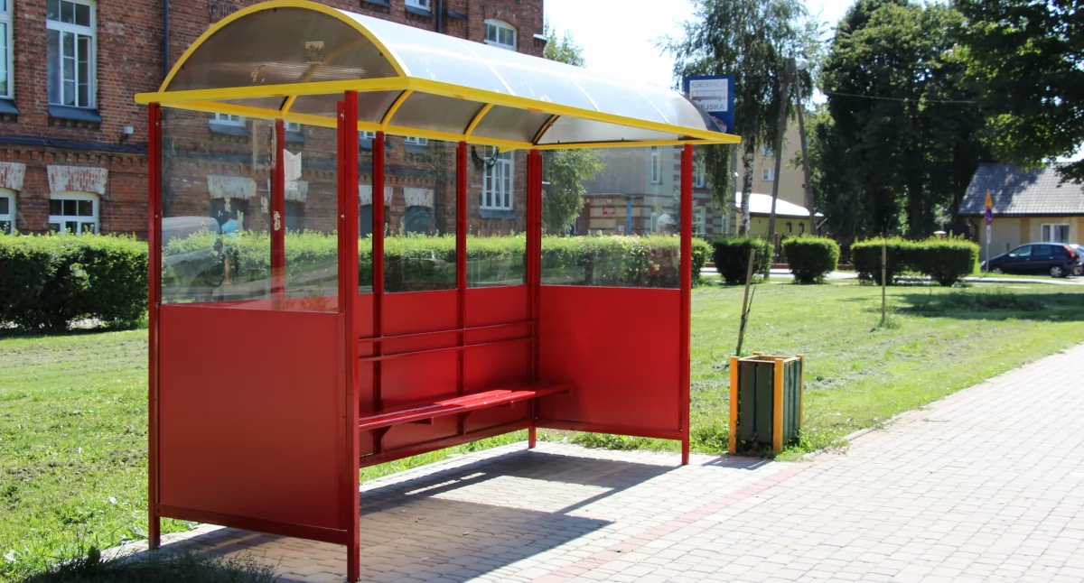 zdjęcie: wiata przystankowa w Zambrowie