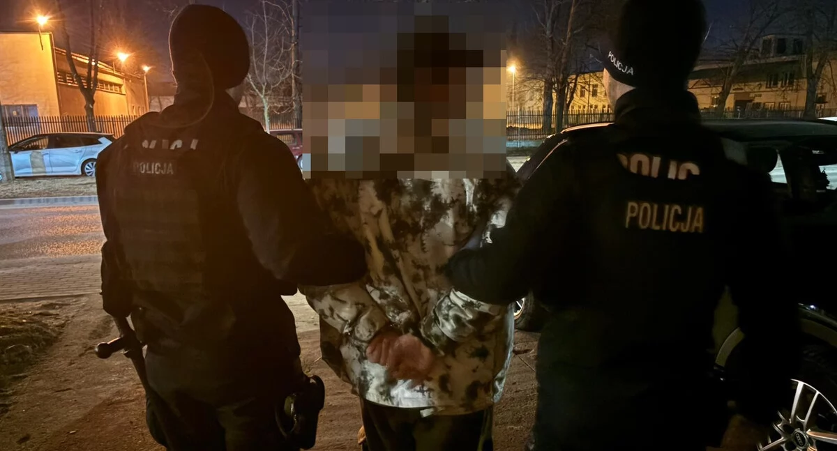 policja, Amfetamina kieszeni marihuana woreczkach Kolejne zatrzymania narkotykowe Zambrowie - zdjęcie, fotografia