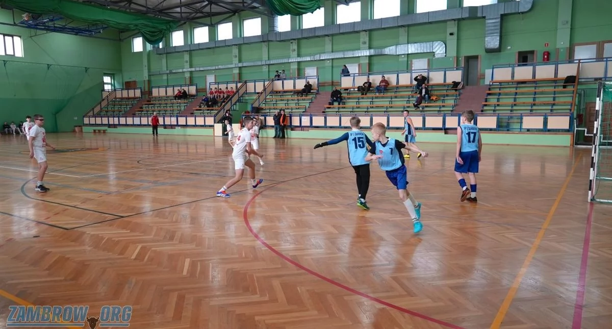 zdjęcie: hala sportowa SP5 Zambrów, 2025