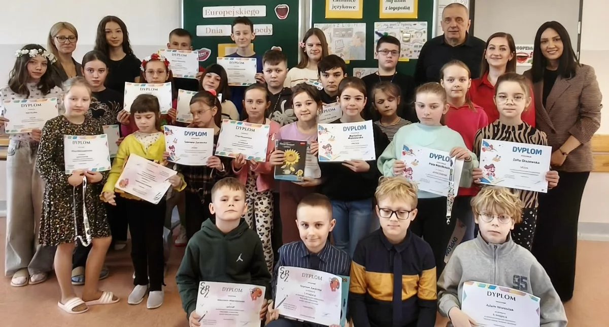 edukacja, Językowe łamańce Piątce Poznaliśmy zwycięzców konkursów okazji Europejskiego Logopedy - zdjęcie, fotografia