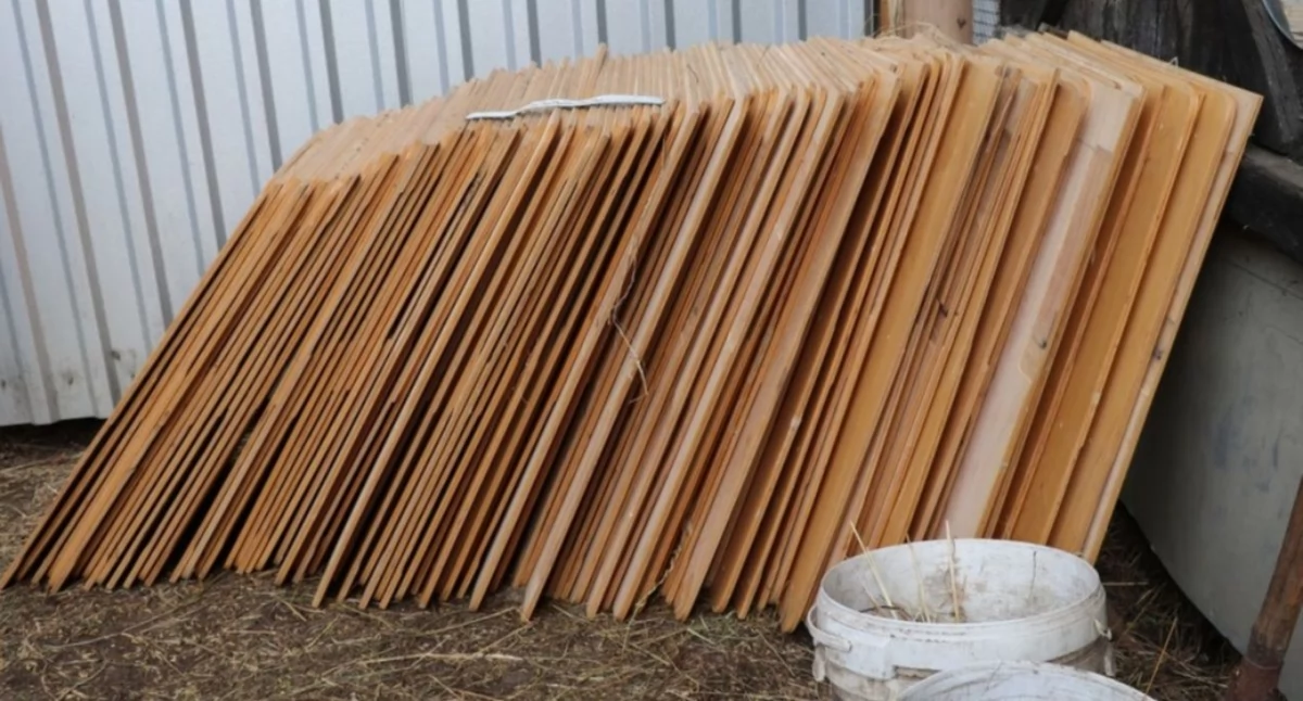 policja, Ukradł płyty szalunkowe tysięcy złotych Twierdził były wyrzucenia - zdjęcie, fotografia