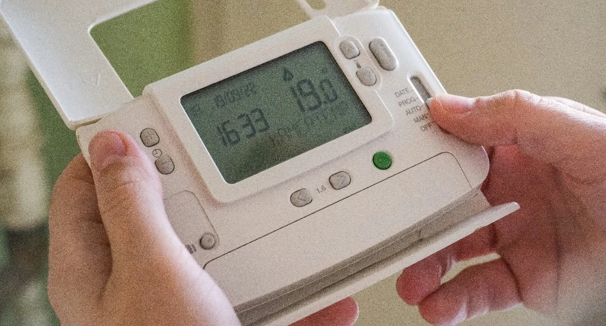 Jaki system ogrzewania wybrać do domu? Ranking rozwiązań pod kątem wygody i zdrowia