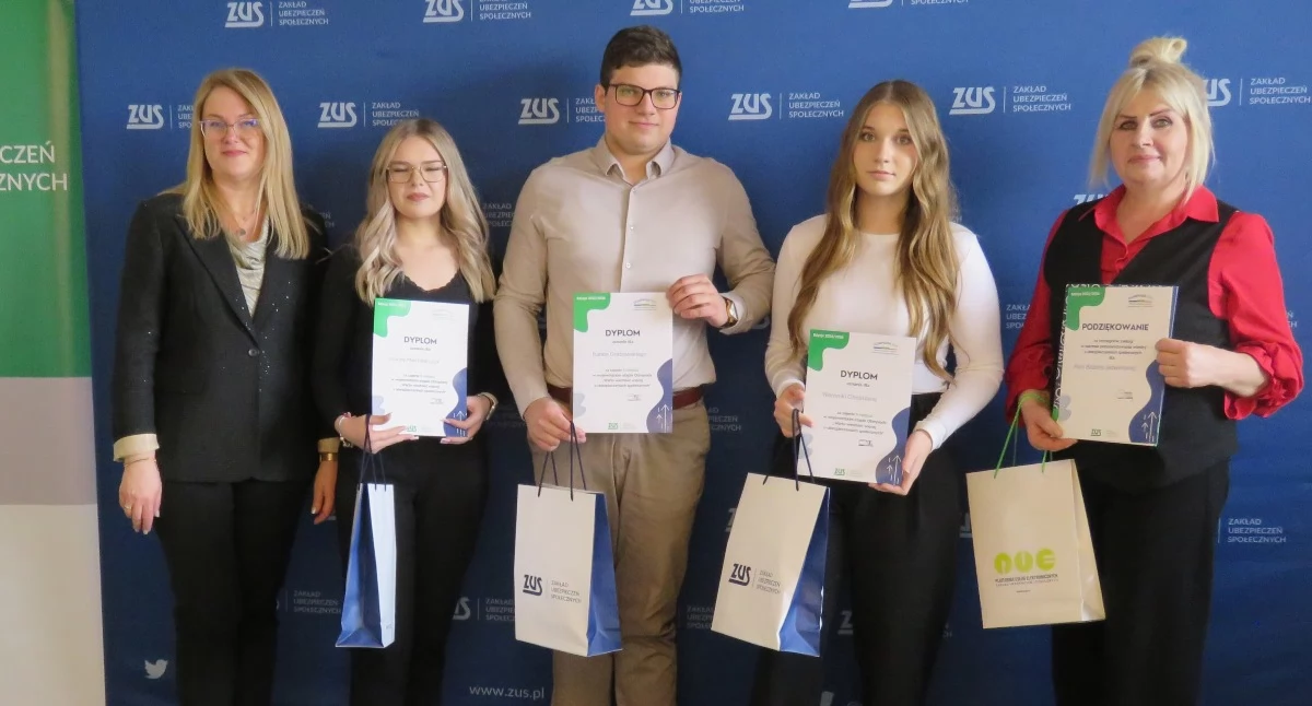 konkursy, Województwo podlaskie najsilniejsza reprezentację finale Olimpiady - zdjęcie, fotografia