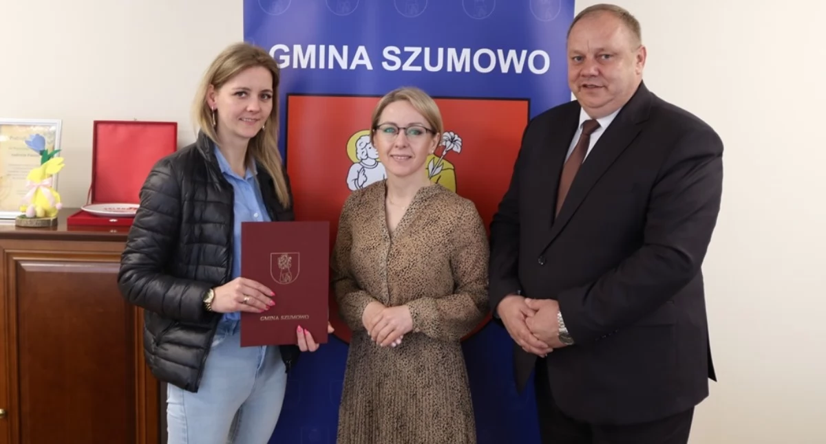 inwestycje, remiza Łętownicy Wójt podpisał umowę [FOTO] - zdjęcie, fotografia