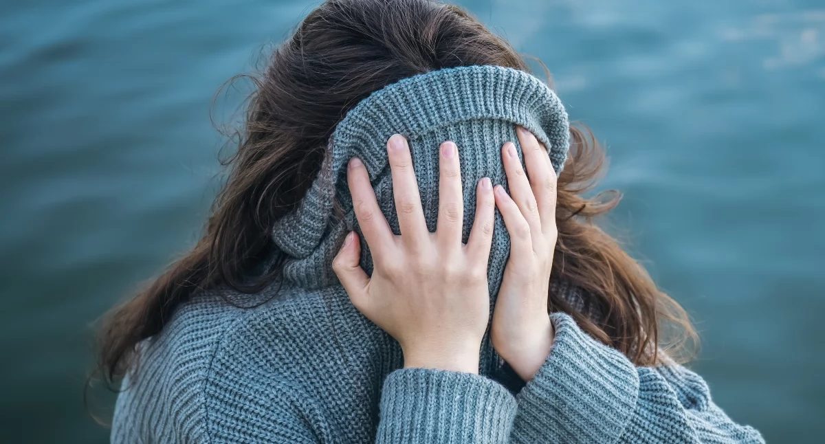  biznes i praca, Lekarze coraz częściej wystawiają zwolnienia pracy powodu zaburzeń psychicznych zaburzeń zachowania - zdjęcie, fotografia