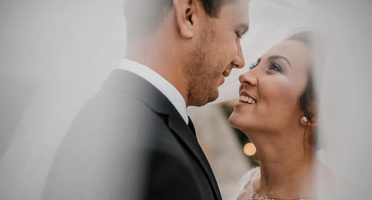 fot. pexels.com, Idealny uśmiech na ślub - kiedy zacząć przygotowania i jakie zabiegi zaplanować
