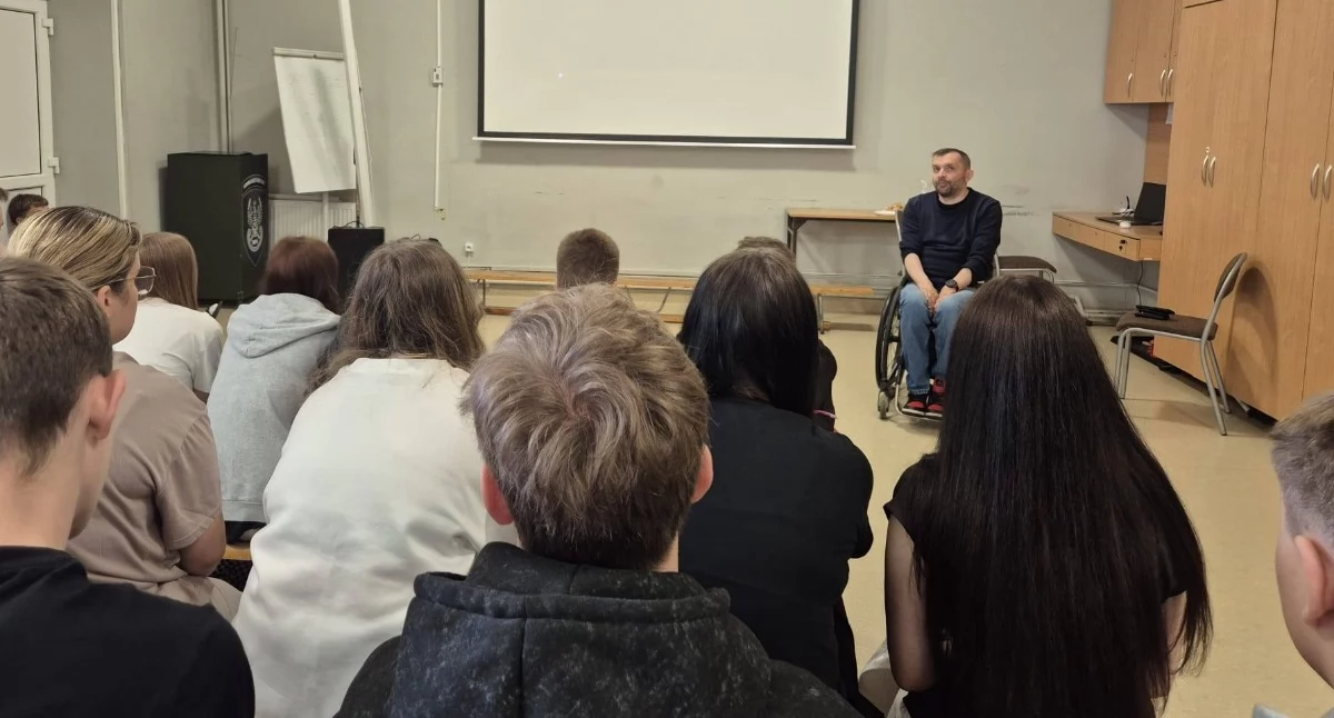 edukacja, Młodzież rozmawiała konsekwencjach ryzykownych zachowań [FOTO] - zdjęcie, fotografia