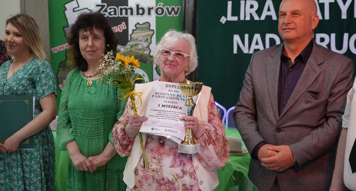 wernisaże spotkania, Festiwal Poetycki Gminy Zambrów “Lira Satyra Strugą” [FOTO+VIDEO] - zdjęcie, fotografia