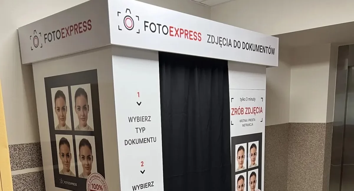 komunikat, Urząd Miasta Zambrów uruchamia fotobudkę Zdjęcie dokumentów zrobisz miejscu [FOTO] - zdjęcie, fotografia