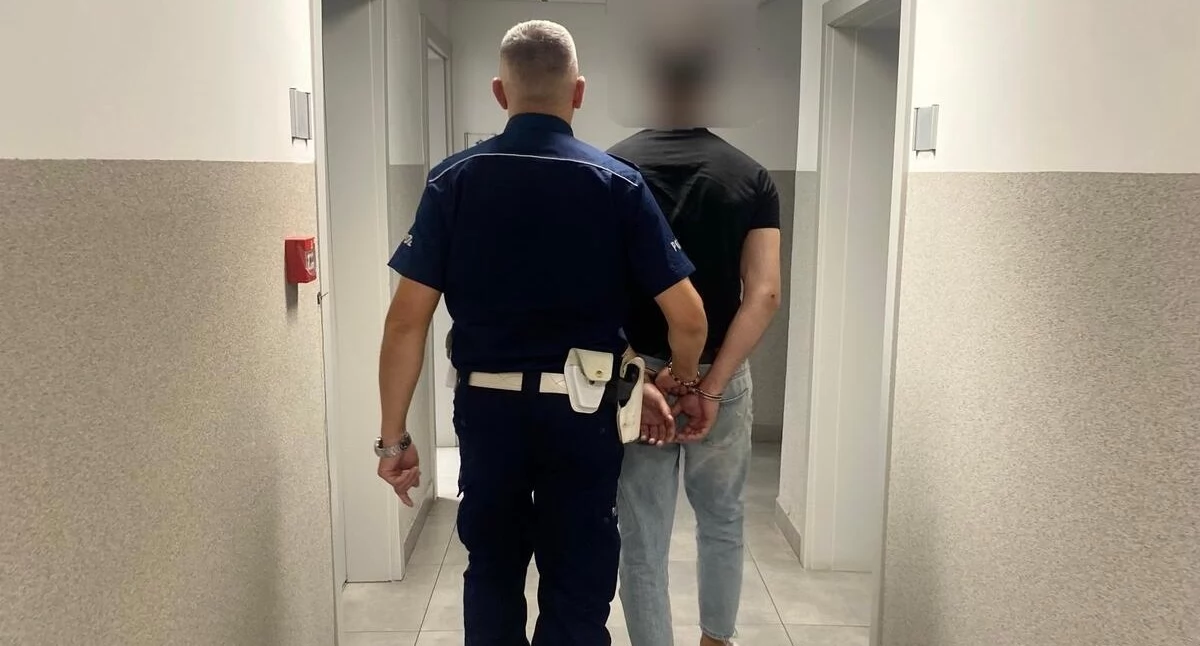 policja, Poszukiwany Rosjanin pędził trasą - zdjęcie, fotografia