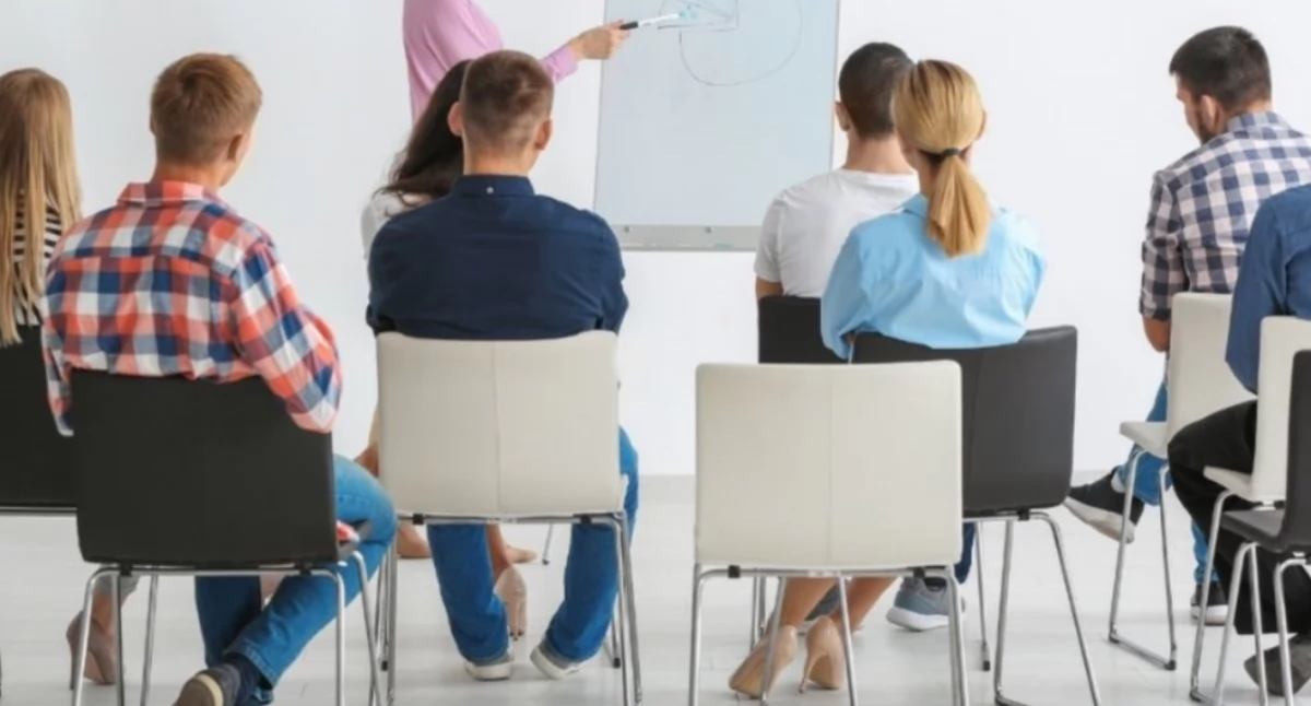 komunikat, ogłasza nabór programu korekcyjno edukacyjnego osób stosujących przemoc domową - zdjęcie, fotografia