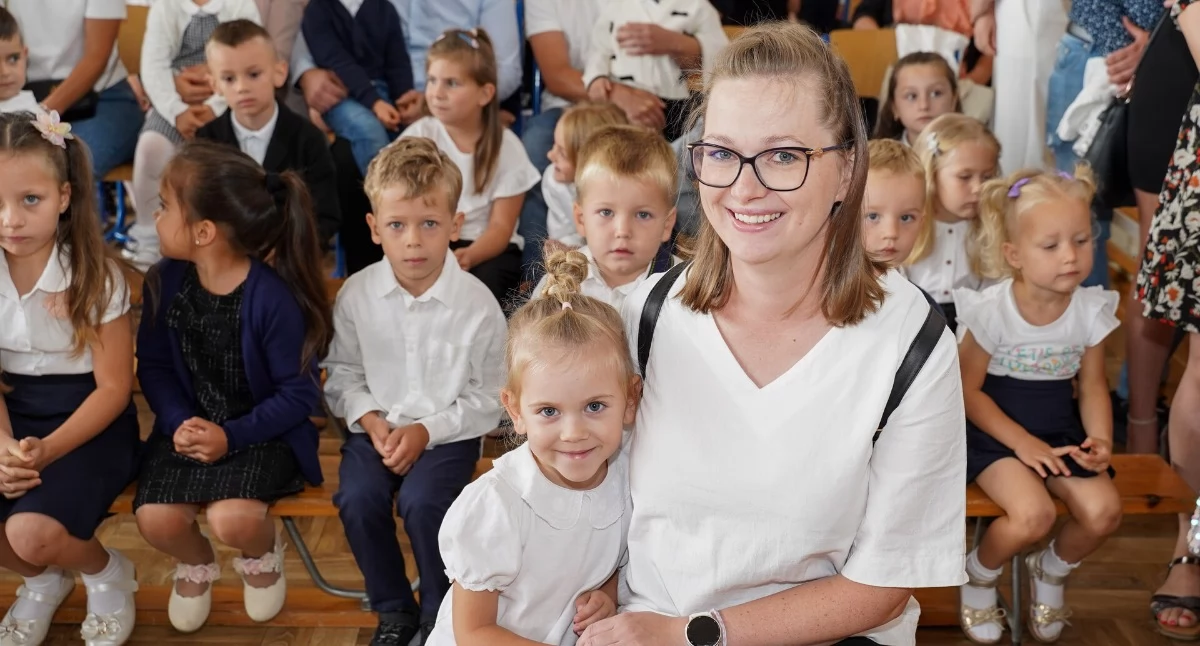 edukacja, Uczniowie Szkoły Podstawowej Kołakach Kościelnych rozpoczęli szkolny 2026/2027 [FOTO] - zdjęcie, fotografia